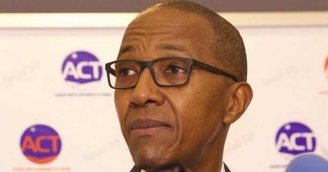 Abdoul Mbaye répond à ses détracteurs : "Nous ne laisserons pas de répit à ceux qui ont trompé les Sénégalais..." Abdoul Mbaye répond à ses détracteurs : "Nous ne laisserons pas de répit à ceux qui ont trompé les Sénégalais..."