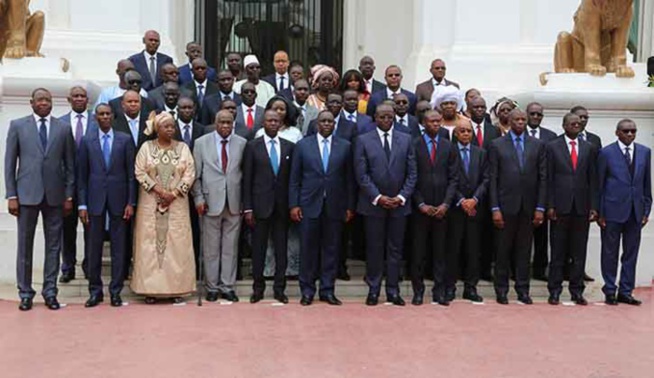 Communiqué Conseil des Ministres du mercredi 25 mai 2016 Communiqué Conseil des Ministres du mercredi 25 mai 2016