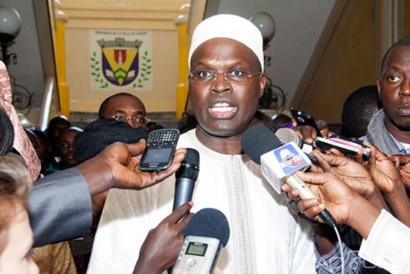 Dialogue national au Palais, meeting des socialistes à Baobab : Khalifa Sall et ses affidés font diversion Dialogue national au Palais, meeting des socialistes à Baobab : Khalifa Sall et ses affidés font diversion