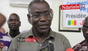 Décès de Ndiawar Diop : Dr Papa Abdoulaye Seck annule sa tournée dans la vallée du fleuve Sénégal Décès de Ndiawar Diop : Dr Papa Abdoulaye Seck annule sa tournée dans la vallée du fleuve Sénégal