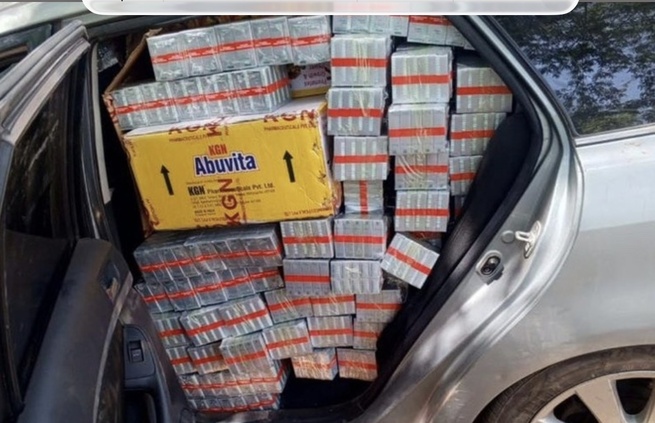 Koungheul : près d’une tonne de faux médicaments saisie par les Douanes lors d’une opération nocturne Koungheul : près d’une tonne de faux médicaments saisie par les Douanes lors d’une opération nocturne