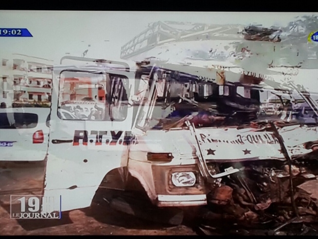 Bilan officiel de l’accident sur l’autoroute : 2 morts, 39 blessés Bilan officiel de l’accident sur l’autoroute : 2 morts, 39 blessés