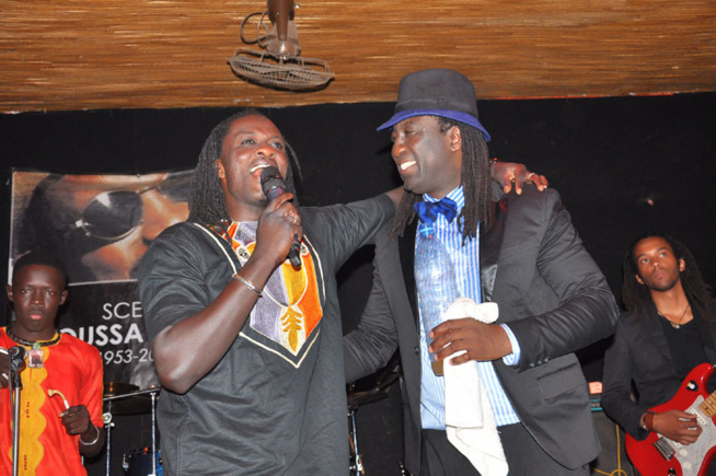 Anniversaire, le chanteur Sénégalais de Montréal Elage Diouf explose le Just 4 u avec comme guest star Pape Diouf. Regardez.
