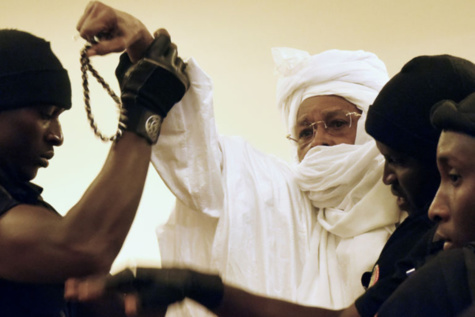 Reconnu coupable de crimes contre l'humanité, Hissein Habré va purger sa peine au Cap Manuel Reconnu coupable de crimes contre l'humanité, Hissein Habré va purger sa peine au Cap Manuel