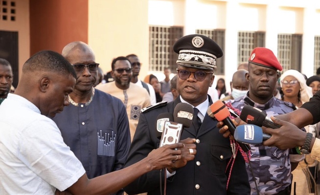 Guédiawaye : le commissaire met en garde les élèves, « éloignez-vous surtout de... » Guédiawaye : le commissaire met en garde les élèves, « éloignez-vous surtout de... »
