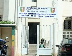 Arnaque sur une supposée conférence internationale à Dubaï : La Dic sur la trace de jeunes informaticiens Arnaque sur une supposée conférence internationale à Dubaï : La Dic sur la trace de jeunes informaticiens
