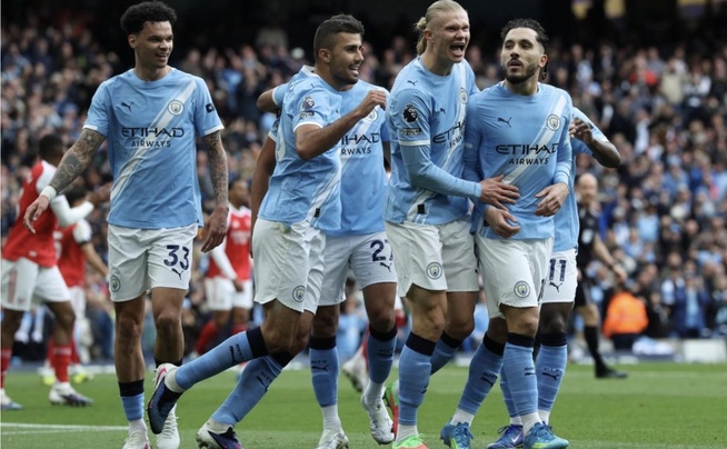 Premier League : Manchester City domine Arsenal et relance la course au titre Premier League : Manchester City domine Arsenal et relance la course au titre
