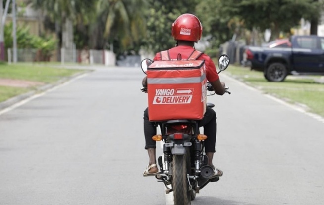 E-COMMERCE ET LOGISTIQUE : L'incroyable essor de la livraison connectée E-COMMERCE ET LOGISTIQUE : L'incroyable essor de la livraison connectée