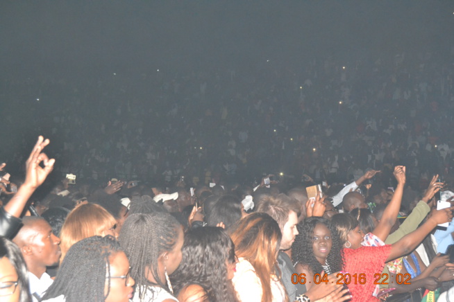 Video: Waly Seck réussi son paris à Bercy avec Sen Art Vision et Vouzenou, le palais omnisports de Bercy atteint les 9600 places à 22h 46. regardez Video: Waly Seck réussi son paris à Bercy avec Sen Art Vision et Vouzenou, le palais omnisports de Bercy atteint les 9600 places à 22h 46. regardez