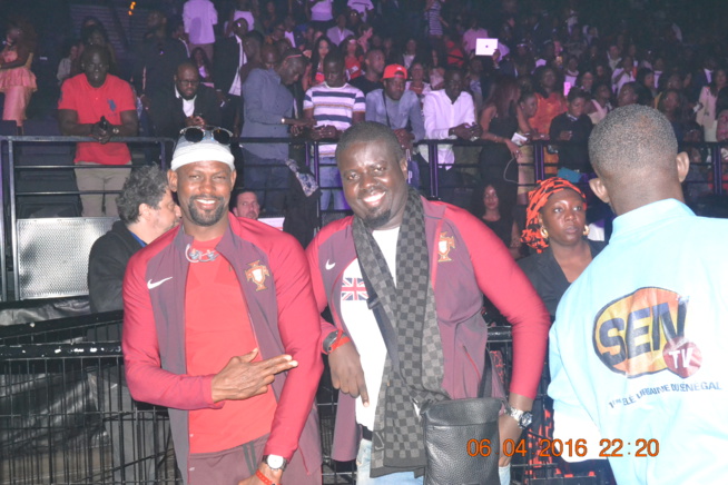 Accor Hotel Arena, Wally Ballago Seck réussit son pari avec Sen Art Vision et Vouzenou le palais omnisports de Bercy affiche son plein. Regardez Accor Hotel Arena, Wally Ballago Seck réussit son pari avec Sen Art Vision et Vouzenou le palais omnisports de Bercy affiche son plein. Regardez