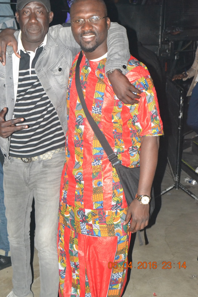 Accor Hotel Arena, Wally Ballago Seck réussit son pari avec Sen Art Vision et Vouzenou le palais omnisports de Bercy affiche son plein. Regardez Accor Hotel Arena, Wally Ballago Seck réussit son pari avec Sen Art Vision et Vouzenou le palais omnisports de Bercy affiche son plein. Regardez