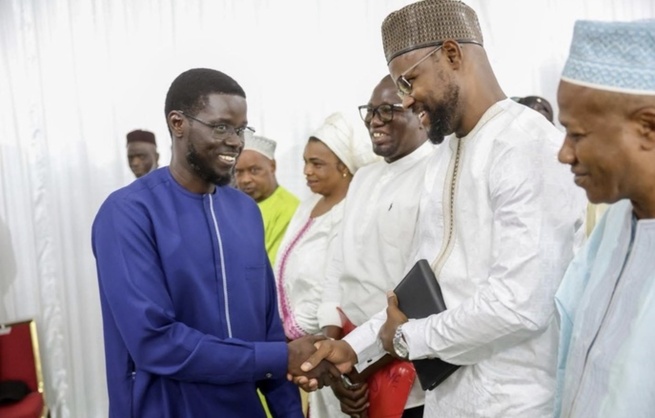 Bassirou Diomaye Faye échange avec les acteurs économiques à Kolda Bassirou Diomaye Faye échange avec les acteurs économiques à Kolda