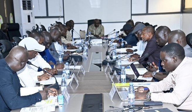 Mondial 2026 : les États-Unis refusent le visa à trois hauts responsables de la Fédé sénégalaise Mondial 2026 : les États-Unis refusent le visa à trois hauts responsables de la Fédé sénégalaise