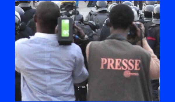 Après une demie journée de détention, le cameraman de Walf libéré Après une demie journée de détention, le cameraman de Walf libéré