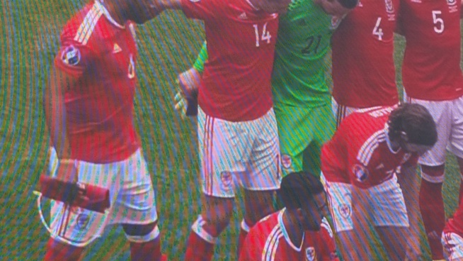 Euro 2016: 2éme journée à Bordeaux Pays de Galle vs Slovakie. Revivez l'ambiance. Euro 2016: 2éme journée à Bordeaux Pays de Galle vs Slovakie. Revivez l'ambiance.