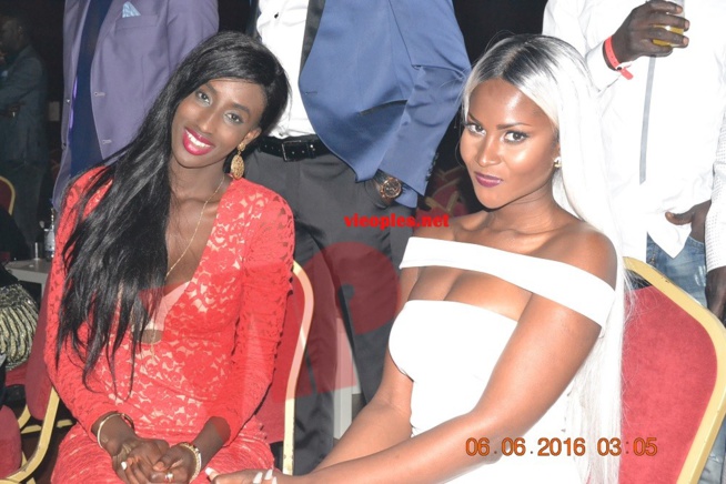 Naturelle et sage, Keysha Mbengue le top modél Sénégalaise de Biarritz en pays Basque en compagnie de Paola.