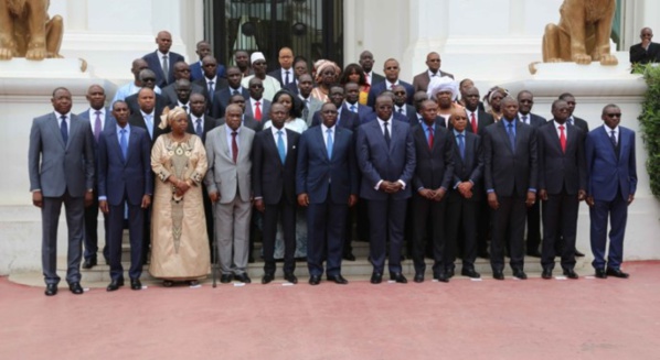 Conseil des ministres : Ces graves erreurs de nos gouvernants Conseil des ministres : Ces graves erreurs de nos gouvernants