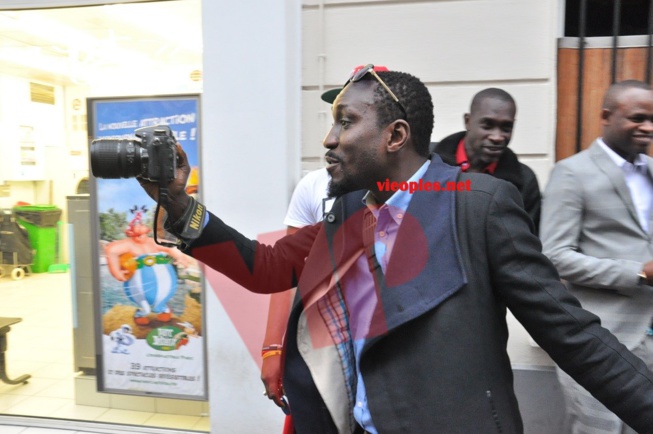 REPORTAGE VIPEOPLES: 18eme Arrondissement de Paris, la rue Doudeauville le coin adoré des Sénégalais.