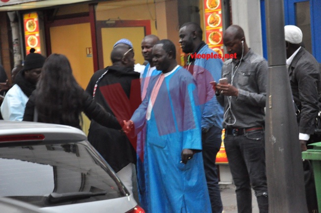 REPORTAGE VIPEOPLES: 18eme Arrondissement de Paris, la rue Doudeauville le coin adoré des Sénégalais.
