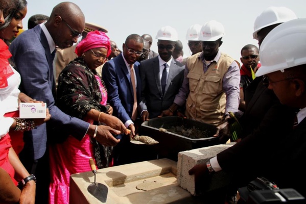 Pose de la première pierre de Parenterus : Le Dr Ibrahima Ka victime d'un malaise Pose de la première pierre de Parenterus : Le Dr Ibrahima Ka victime d'un malaise