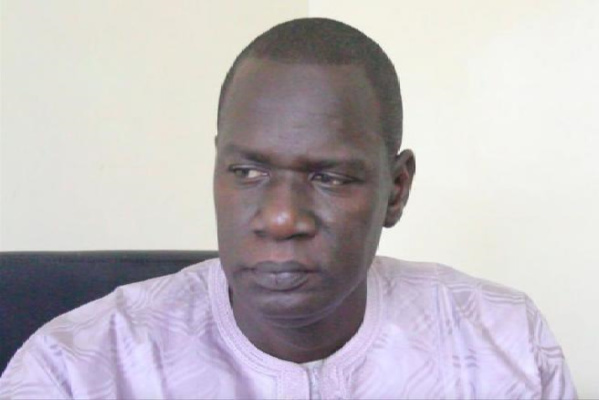 Momar Diongue, journaliste, analyste politique : « Une fusion-absorption Apr-Afp n’est pas à exclure » Momar Diongue, journaliste, analyste politique : « Une fusion-absorption Apr-Afp n’est pas à exclure »