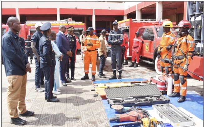 Visite du Ministre de l’Intérieur à la Brigade nationale des Sapeurs-pompiers : un hommage appuyé au courage des soldats du feu