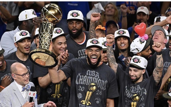 Pas de sexe pendant 10 semaines, le secret du premier titre NBA des Knicks depuis 53 ans? Pas de sexe pendant 10 semaines, le secret du premier titre NBA des Knicks depuis 53 ans?