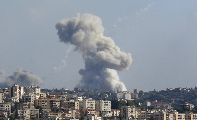 Liban: la Défense civile annonce 16 morts dans des frappes israéliennes dans la région de Nabatiyé