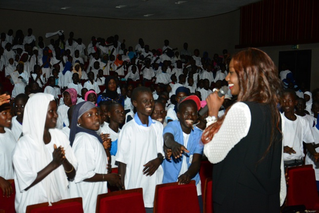L’enfant africain fêté à Sorano : Lumière pour l’Enfance de Coumba Gawlo et World Vision allient l’utile à l’agréable L’enfant africain fêté à Sorano : Lumière pour l’Enfance de Coumba Gawlo et World Vision allient l’utile à l’agréable