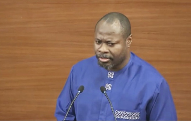 Assemblée : Guy Marius Sagna secoue l'hémicycle et interpelle Diomaye sur la diplomatie, la CEDEAO et le social Assemblée : Guy Marius Sagna secoue l'hémicycle et interpelle Diomaye sur la diplomatie, la CEDEAO et le social