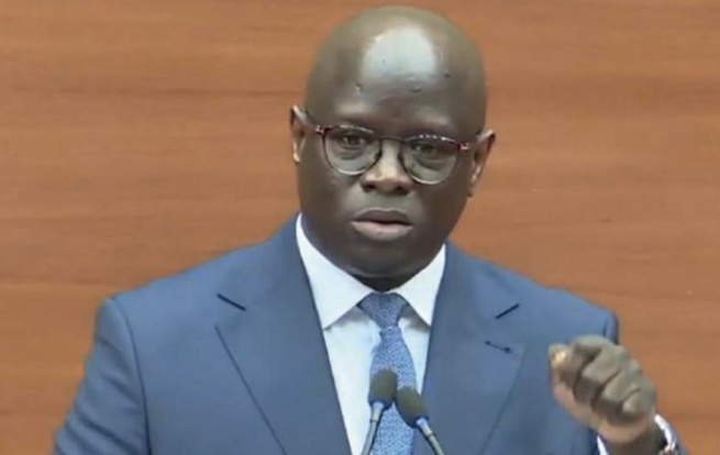 DPBEP 2027-2029 : Cheikh Diba dévoile la stratégie du gouvernement pour faire des hydrocarbures un moteur de croissance