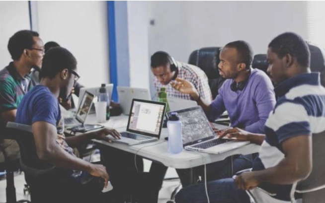 Marché de l'emploi : 79 % des contrats enregistrés au Sénégal sont précaires (RASTE 2025)