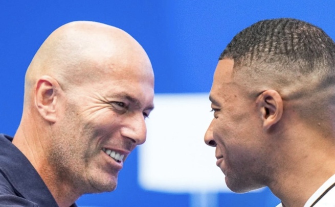 Nouveau sélectionneur des Bleus: Zidane entretient le suspense autour du brassard de capitaine de Kylian Mbappé Nouveau sélectionneur des Bleus: Zidane entretient le suspense autour du brassard de capitaine de Kylian Mbappé