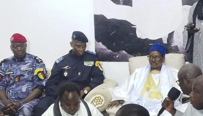 Magal de Touba : 4 000 policiers mobilisés, le DGPN Mame Seydou Ndour reçu par Cheikh Bassirou Abdou Khadr Magal de Touba : 4 000 policiers mobilisés, le DGPN Mame Seydou Ndour reçu par Cheikh Bassirou Abdou Khadr