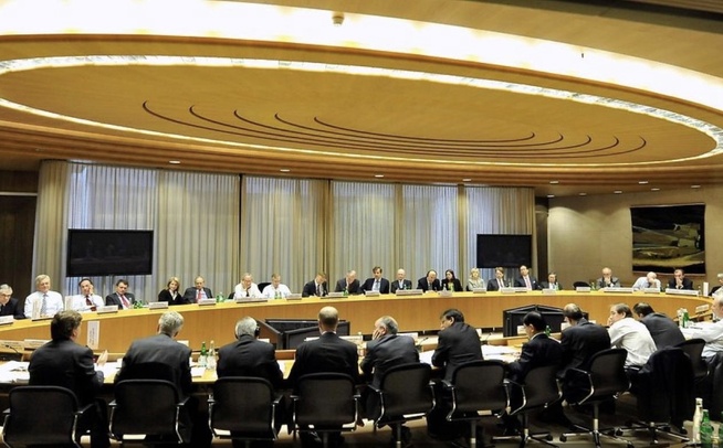 Ni lois ni amendes, mais un pouvoir immense : Les secrets de l'influence du Financial Stability Board
