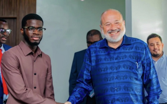 Électrification rurale : AEE Power Senegal contre-attaque avec une plainte pénale contre José González Tausz Électrification rurale : AEE Power Senegal contre-attaque avec une plainte pénale contre José González Tausz