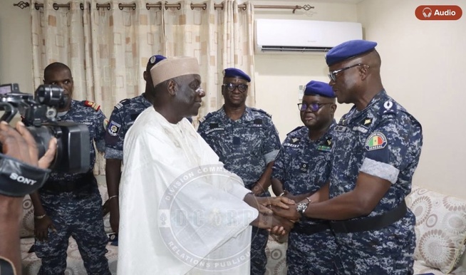 2 504 gendarmes déployés à Tivaouane : Le général Martin Faye en visite chez le khalife général des tidianes