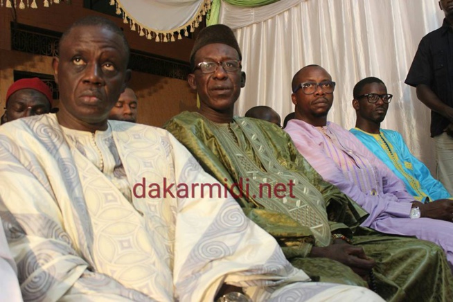 Quelques images de la nuit du "Leylatoul khadre" de Sheikh Alassane See Taare Yalla à Fann Hock.