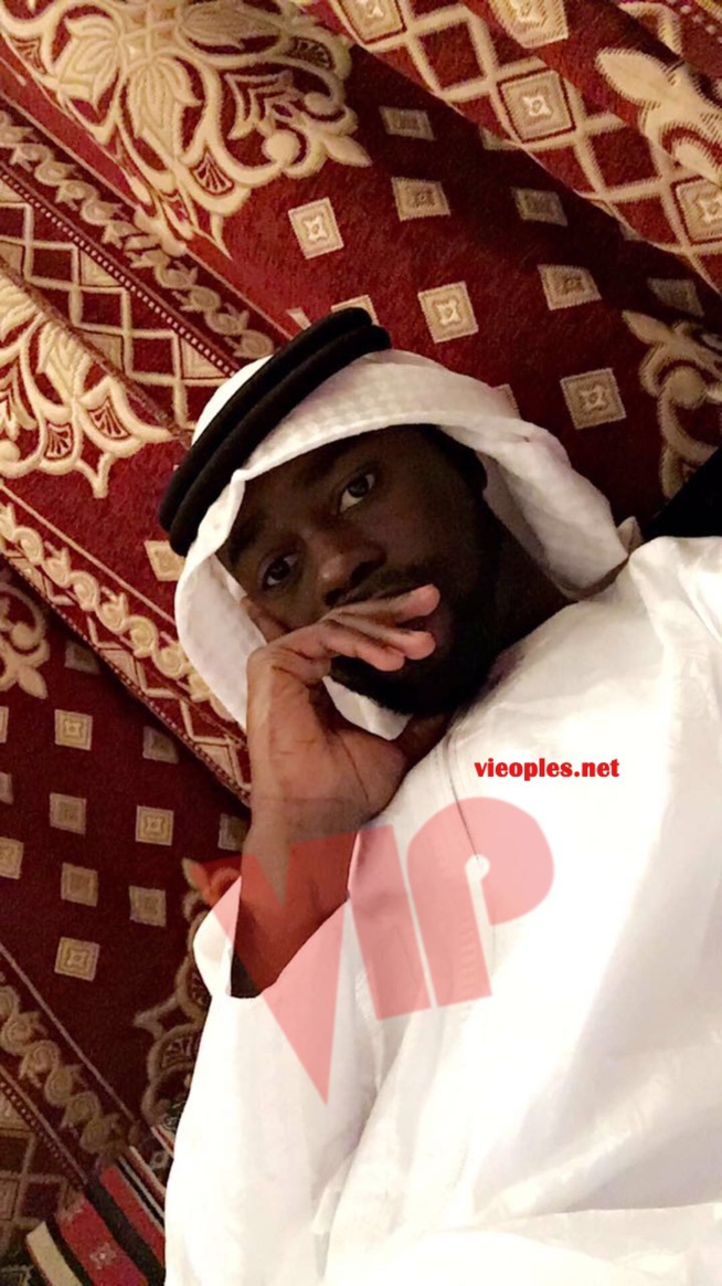 L’épouse de Idrissa Seck, Ndeye Penda Tall et Ablaye Seck à la Mecque pour le Oumra. L’épouse de Idrissa Seck, Ndeye Penda Tall et Ablaye Seck à la Mecque pour le Oumra.