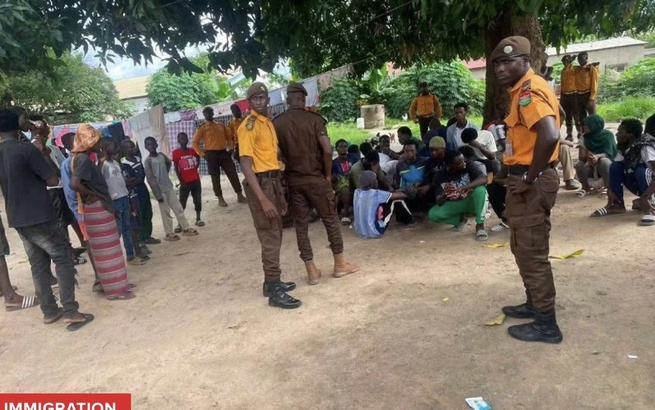 Migration irrégulière : Trois Sénégalais parmi les 32 clandestins interceptés en Gambie Migration irrégulière : Trois Sénégalais parmi les 32 clandestins interceptés en Gambie