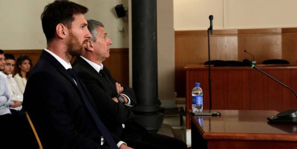 Barcelone : Lionel Messi condamné à 21 mois de prison pour fraude fiscale