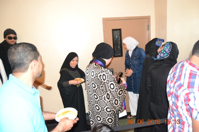 La communauté musulmane de New Jersey à célébré l' Eid Mubarack ce mercredi à Hackensack. La communauté musulmane de New Jersey à célébré l' Eid Mubarack ce mercredi à Hackensack.