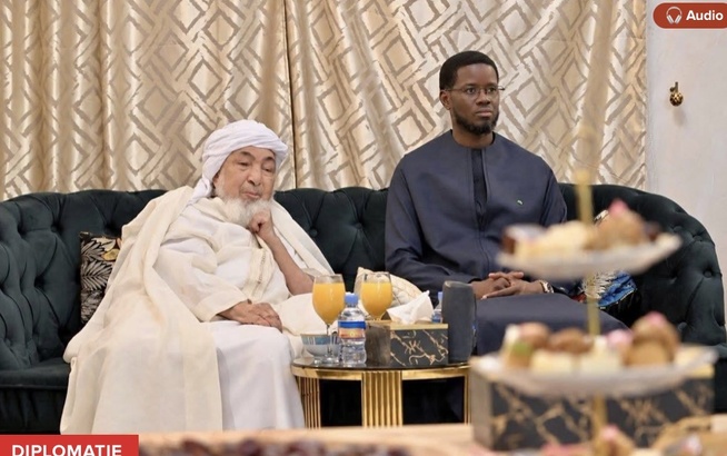 Nouakchott: Diomaye Faye et Bin Bayyah explorent les voies de la paix en Afrique