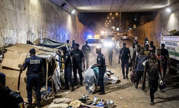 Tunnel de Soumbédioune : 18 Sdf délogés par la police