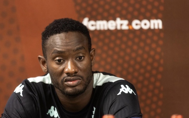 FC Metz : le gardien Pape Sy prolonge, même si son club n’a pas tenu une promesse
