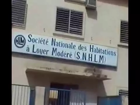 Attributions de parcelles pour les stations services: L'autre scandale de la Sn Hlm Attributions de parcelles pour les stations services: L'autre scandale de la Sn Hlm