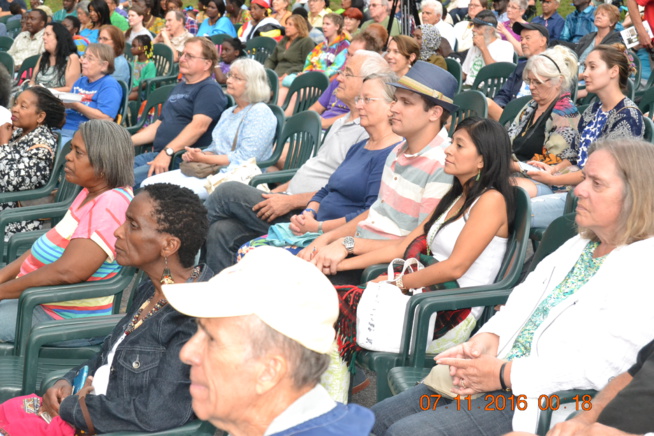 FESTIVAL HAVEN CONCERT SÉRIES: Pape Diouf porte très haut le drapeau du Sénégal dans la musique à Schnectady. FESTIVAL HAVEN CONCERT SÉRIES: Pape Diouf porte très haut le drapeau du Sénégal dans la musique à Schnectady.