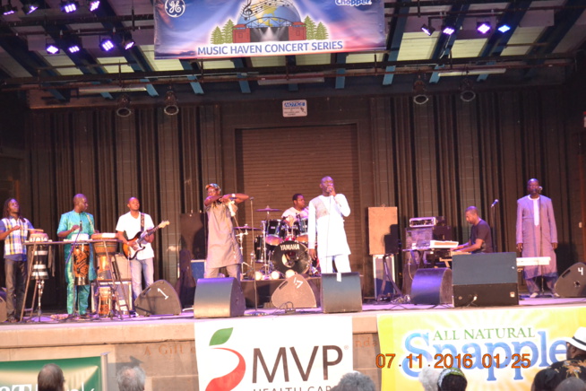 FESTIVAL HAVEN CONCERT SÉRIES: Pape Diouf porte très haut le drapeau du Sénégal dans la musique à Schnectady. FESTIVAL HAVEN CONCERT SÉRIES: Pape Diouf porte très haut le drapeau du Sénégal dans la musique à Schnectady.