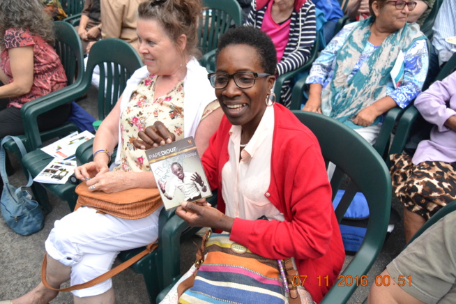 FESTIVAL HAVEN CONCERT SÉRIES: Pape Diouf porte très haut le drapeau du Sénégal dans la musique à Schnectady. FESTIVAL HAVEN CONCERT SÉRIES: Pape Diouf porte très haut le drapeau du Sénégal dans la musique à Schnectady.