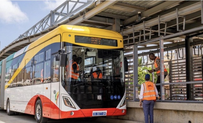 Info trafic : la circulation des BRT temporairement limitée à cause des pluies Info trafic : la circulation des BRT temporairement limitée à cause des pluies
